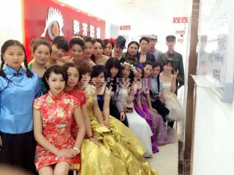 高考没考上大学 没关系 做影视化妆师一样有出路