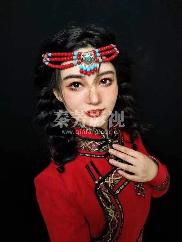 学员学习的作品 欧美装扮