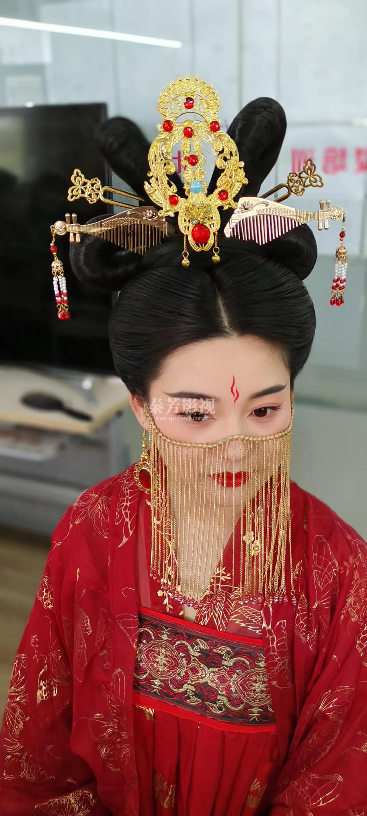 学员宫廷装作品