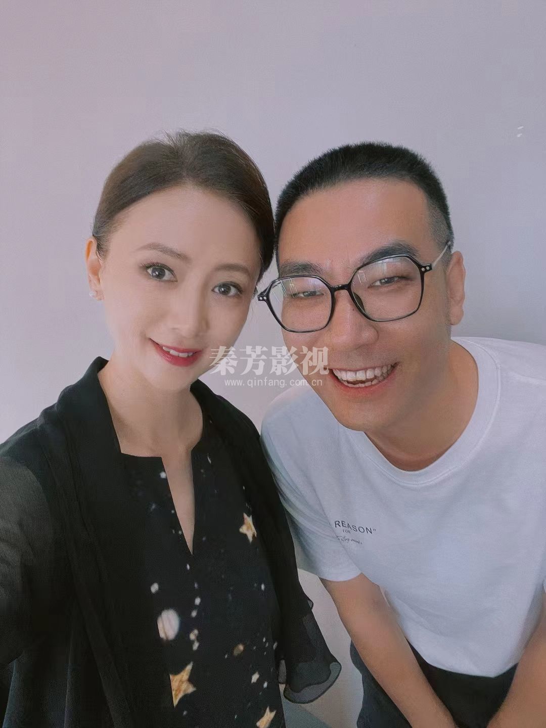 18岁的敬鑫同学刚下影视剧 就进剧组《涅槃郡主》