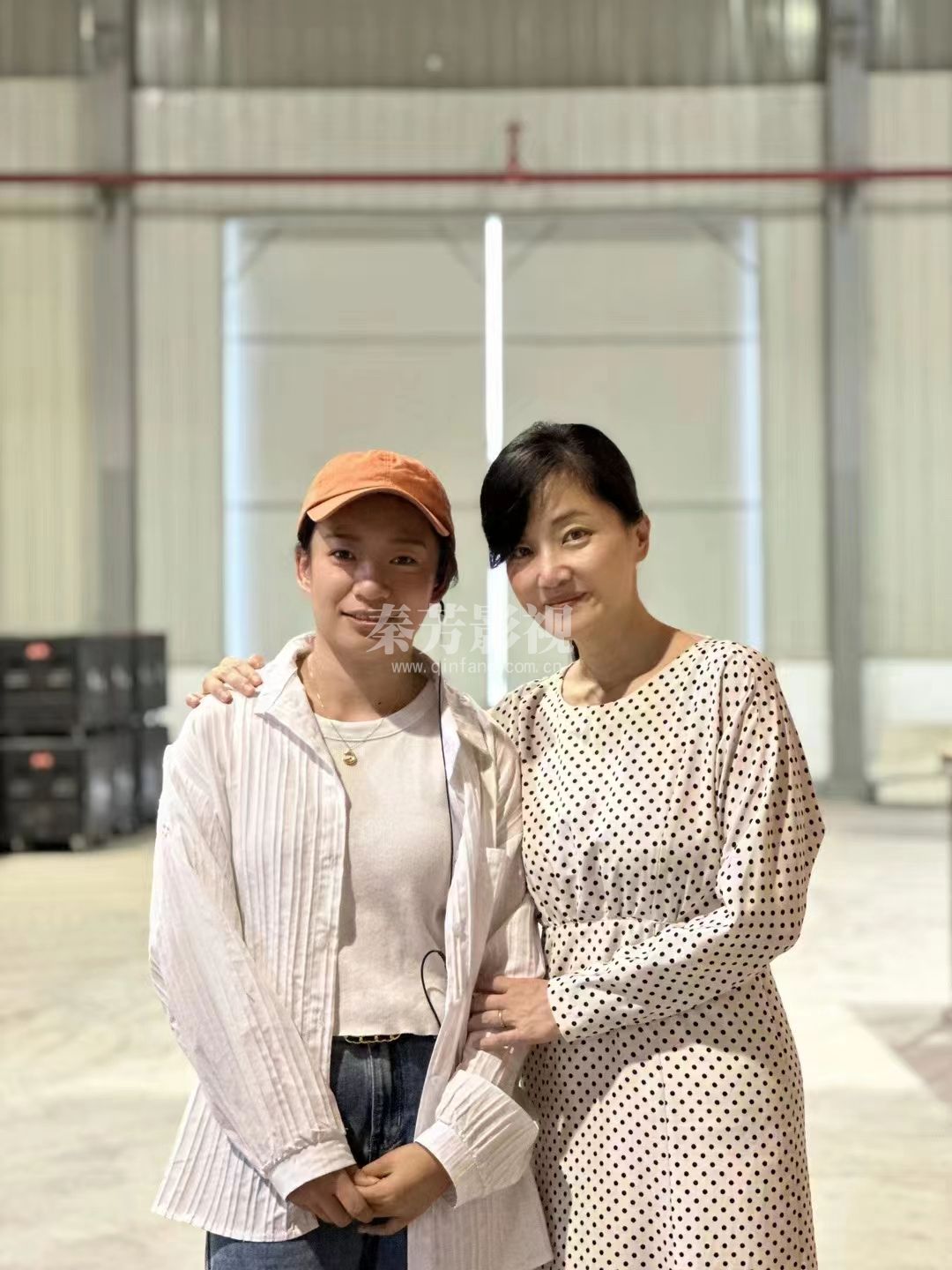 燕燕同学就业剧组《影子》杀青大吉