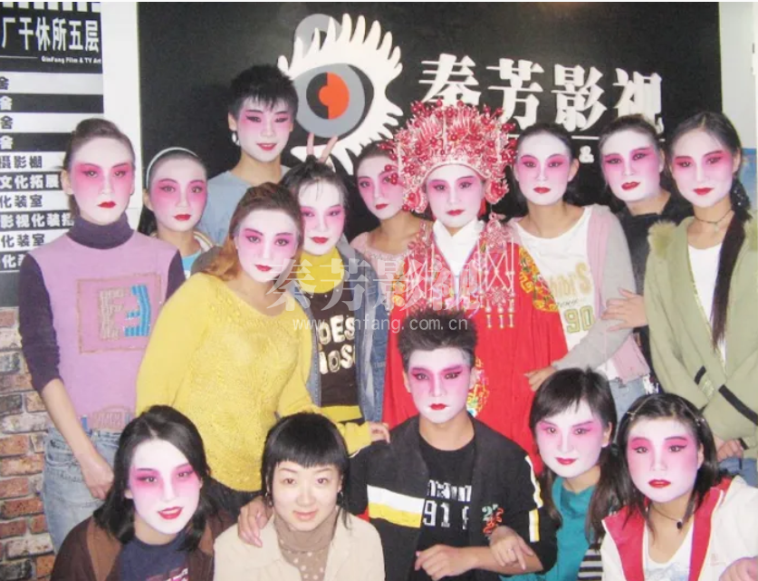 影视古装发型与妆容：协同塑造古典角色