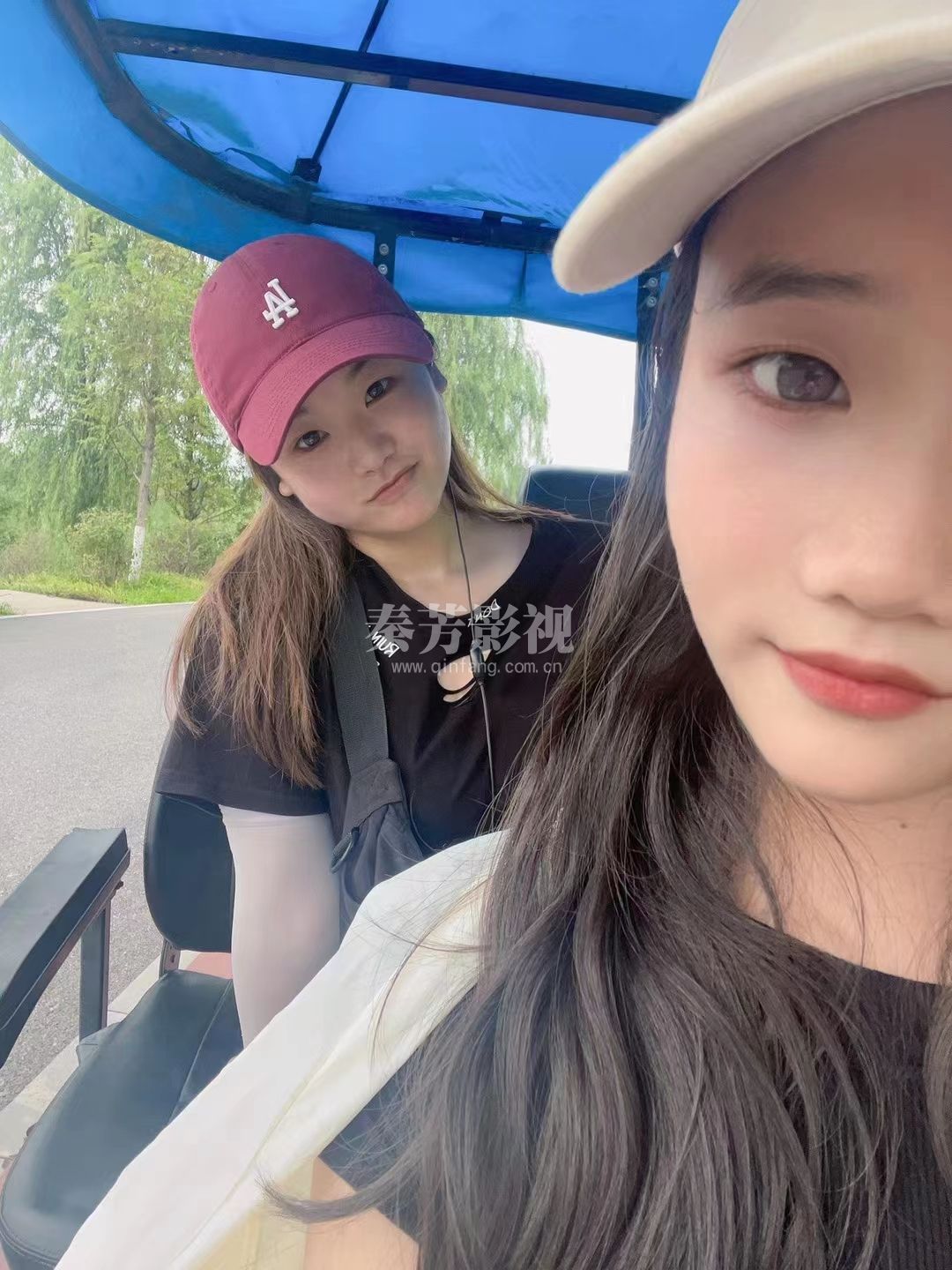 璐璐同学就业的剧组杀青