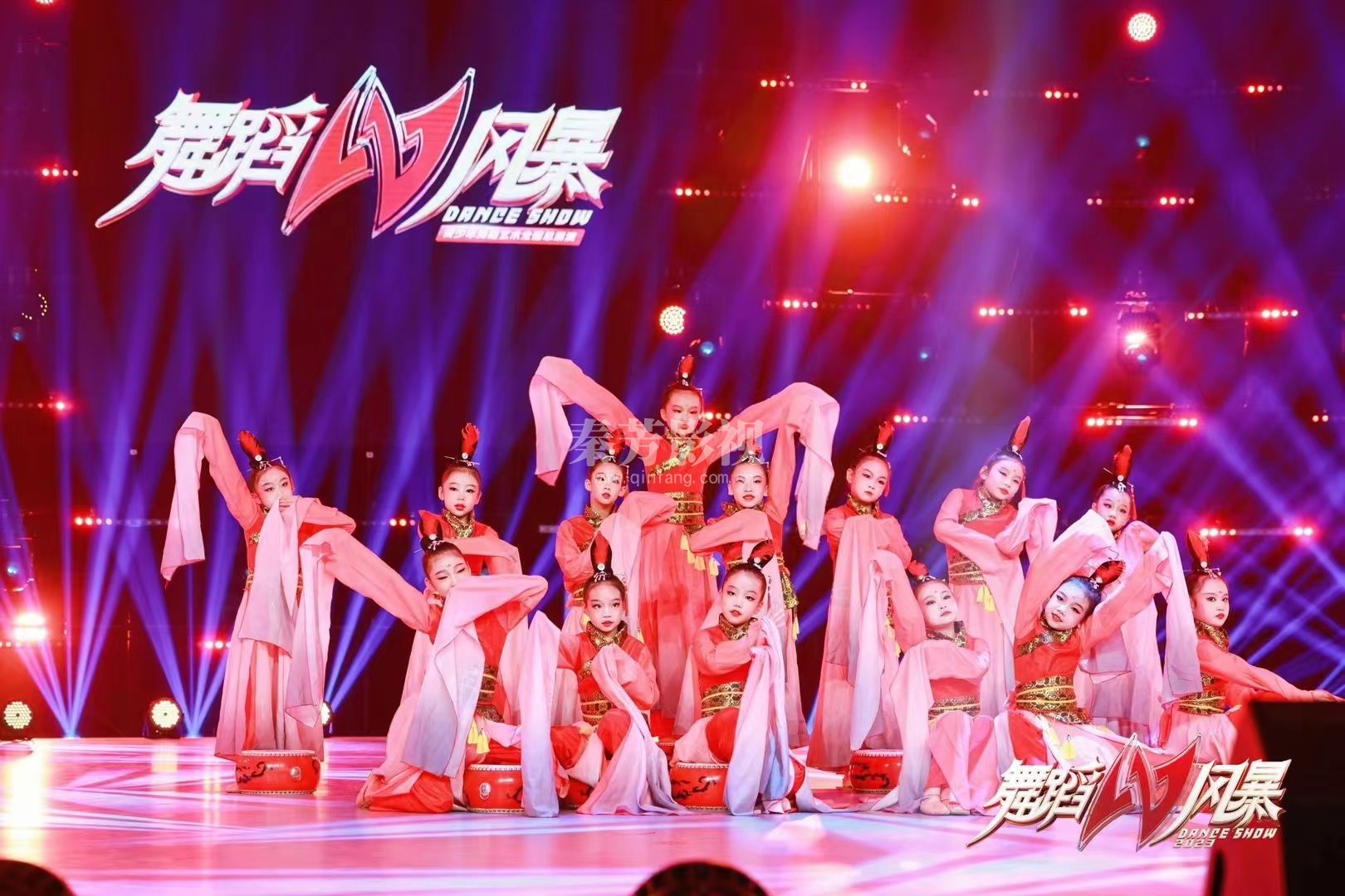 《小杰老师参加节目》舞蹈风暴