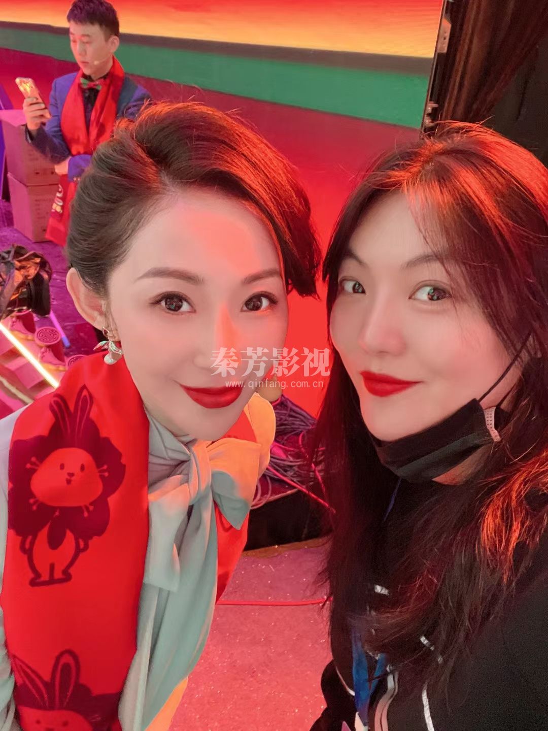  丑女孩学影视化妆会有好工作吗