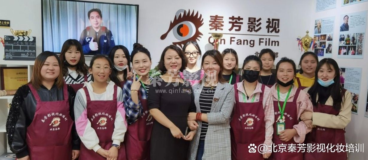 剧组化妆师长得特别漂亮在剧组的作用