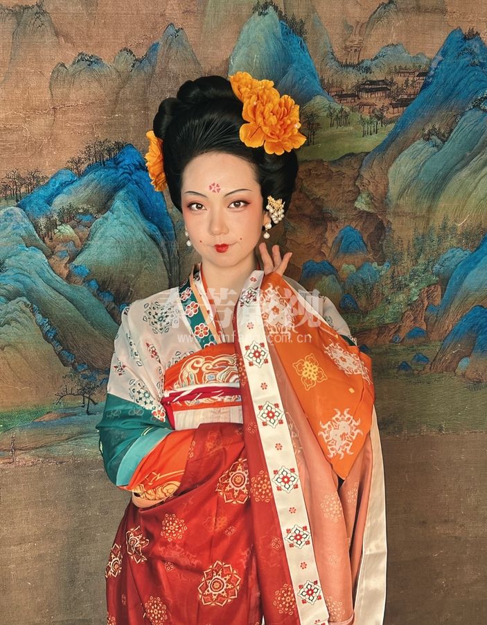 最近流行的影视圈汉女妆