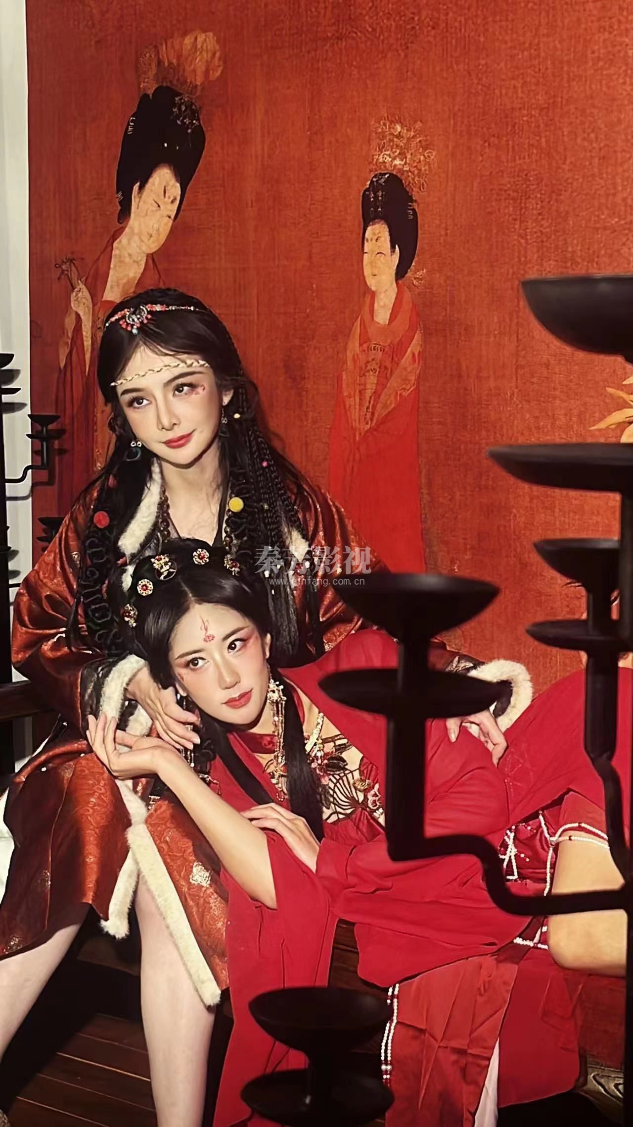 过年期间打造的红衣造型