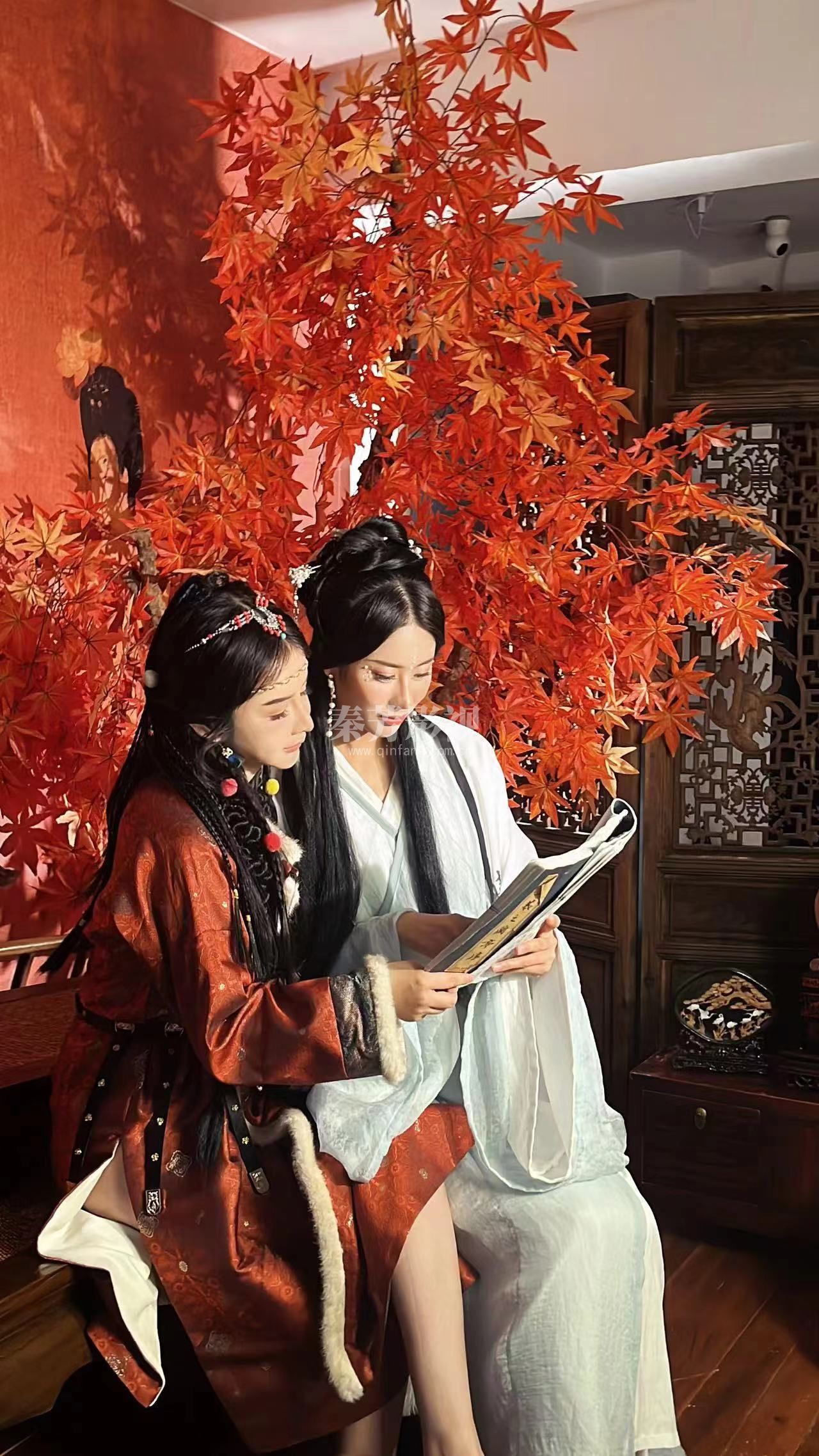 过年期间打造的红衣造型