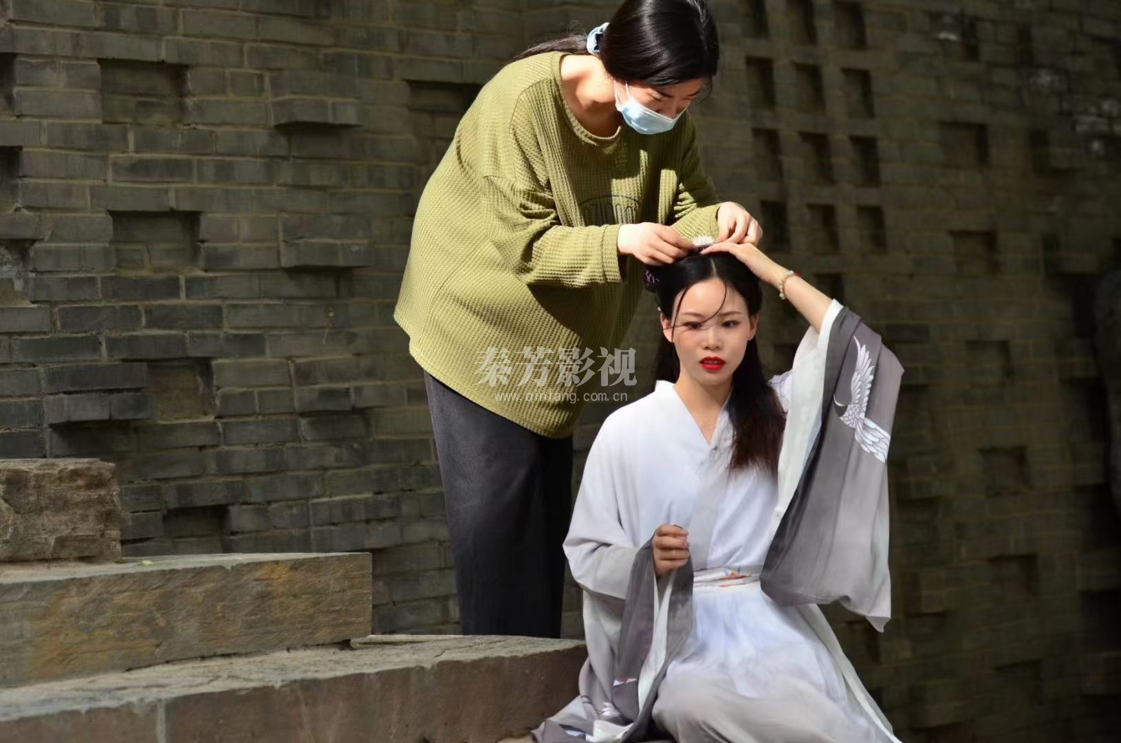 四十岁还能做剧组化妆师吗