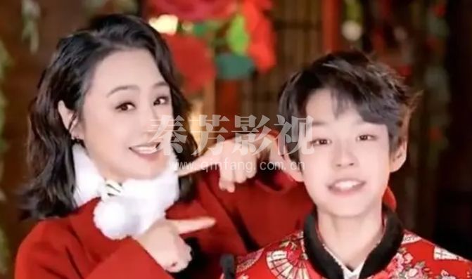 剧组里最成功的化妆师 化妆师也能演戏噢