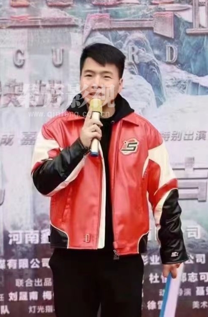 学生郑佳伟同学参加《护卫者3决战》开机