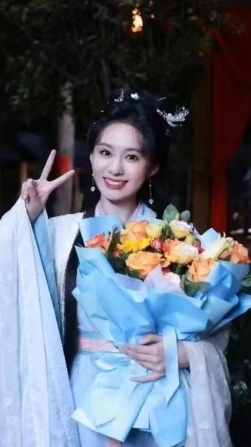 《献鱼》 陈飞宇、王影璐、王奕婷、高寒、吴宇恒、王雅佳、漆培鑫、赵..丨今日杀青