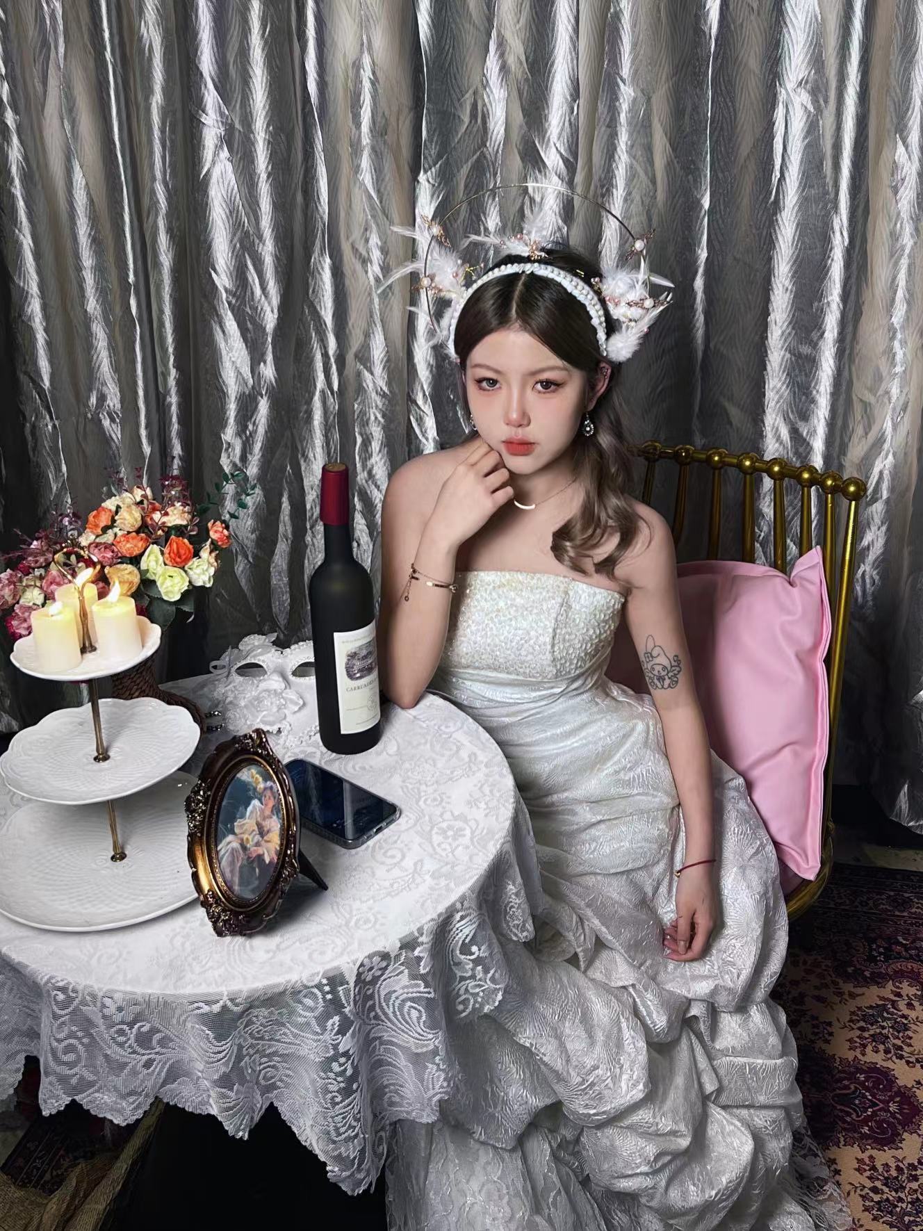 剧组为什么愿意招募年轻化妆师