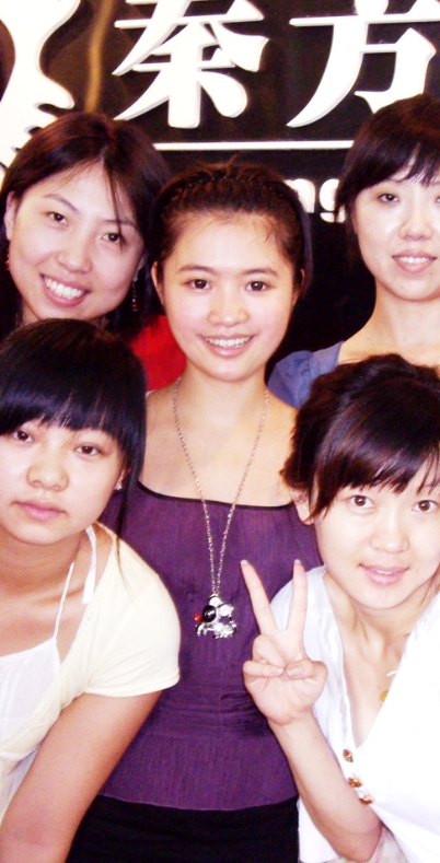 想当剧组化妆师 多大年纪学习比较好