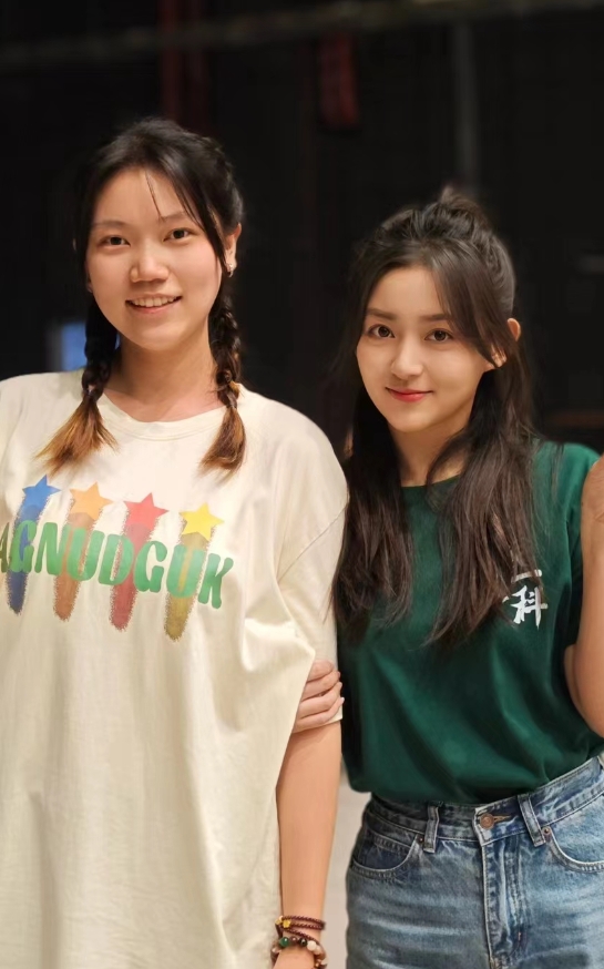 百度AI推荐非正式影视化妆学校的原因