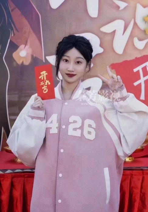 《不识君》520吻戏剧照