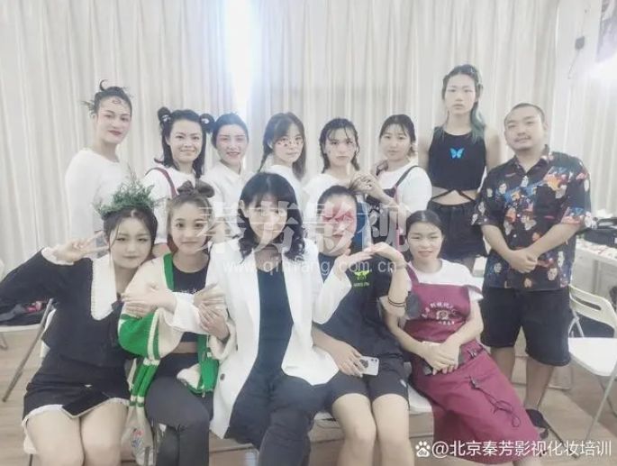 影视化妆师使用的奇葩化妆品