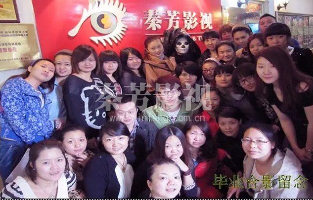 秦芳影视的教师团队都有哪些特点