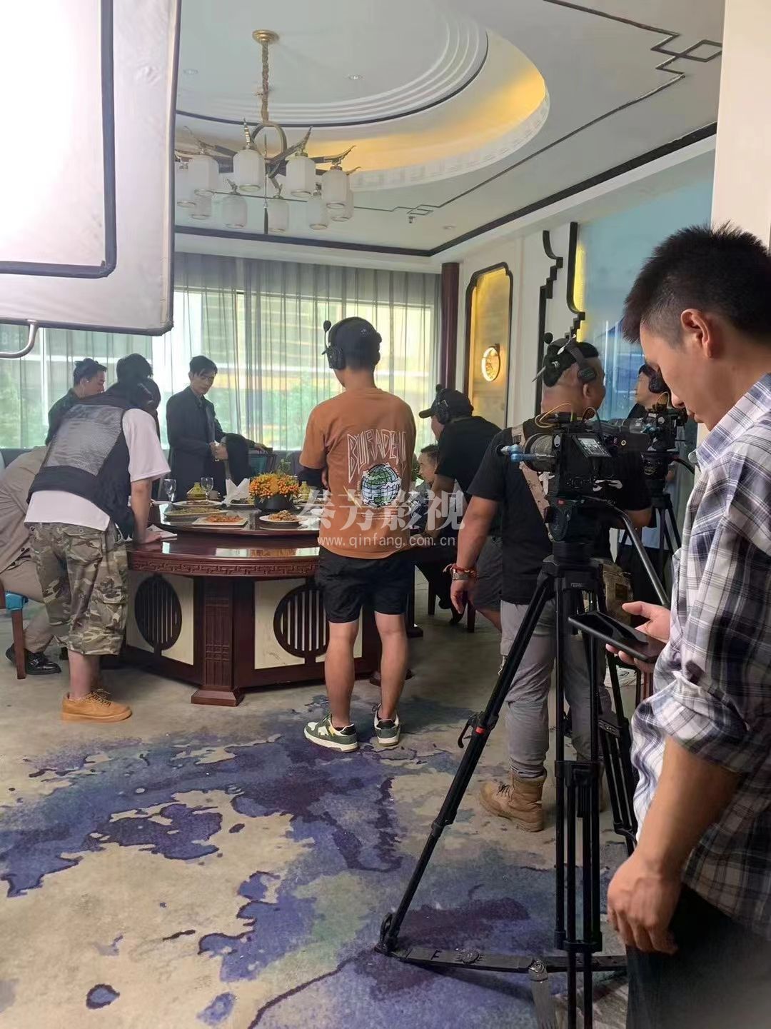 【《在你看不见的地方爱你》6月23日，开机大吉】