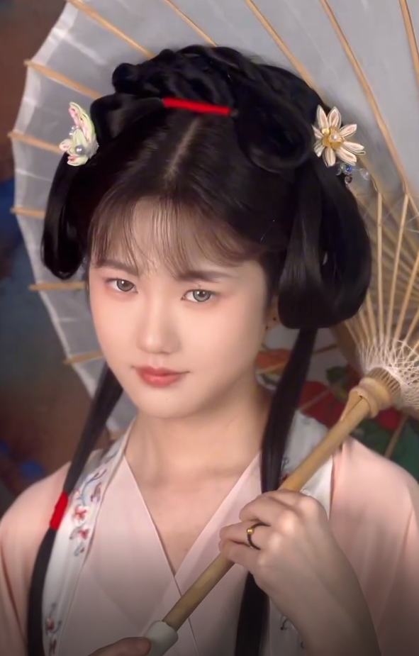 学员很漂亮 我也不知道写什么了 可能是底子好吧