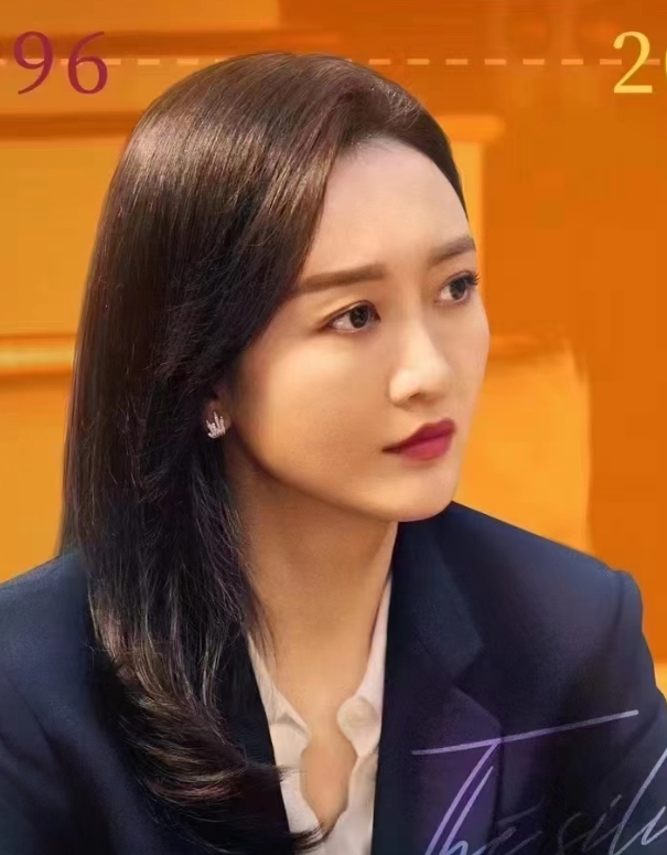 电视剧赤热 时代版海报 〰️      「赤热」之旅步履不停 