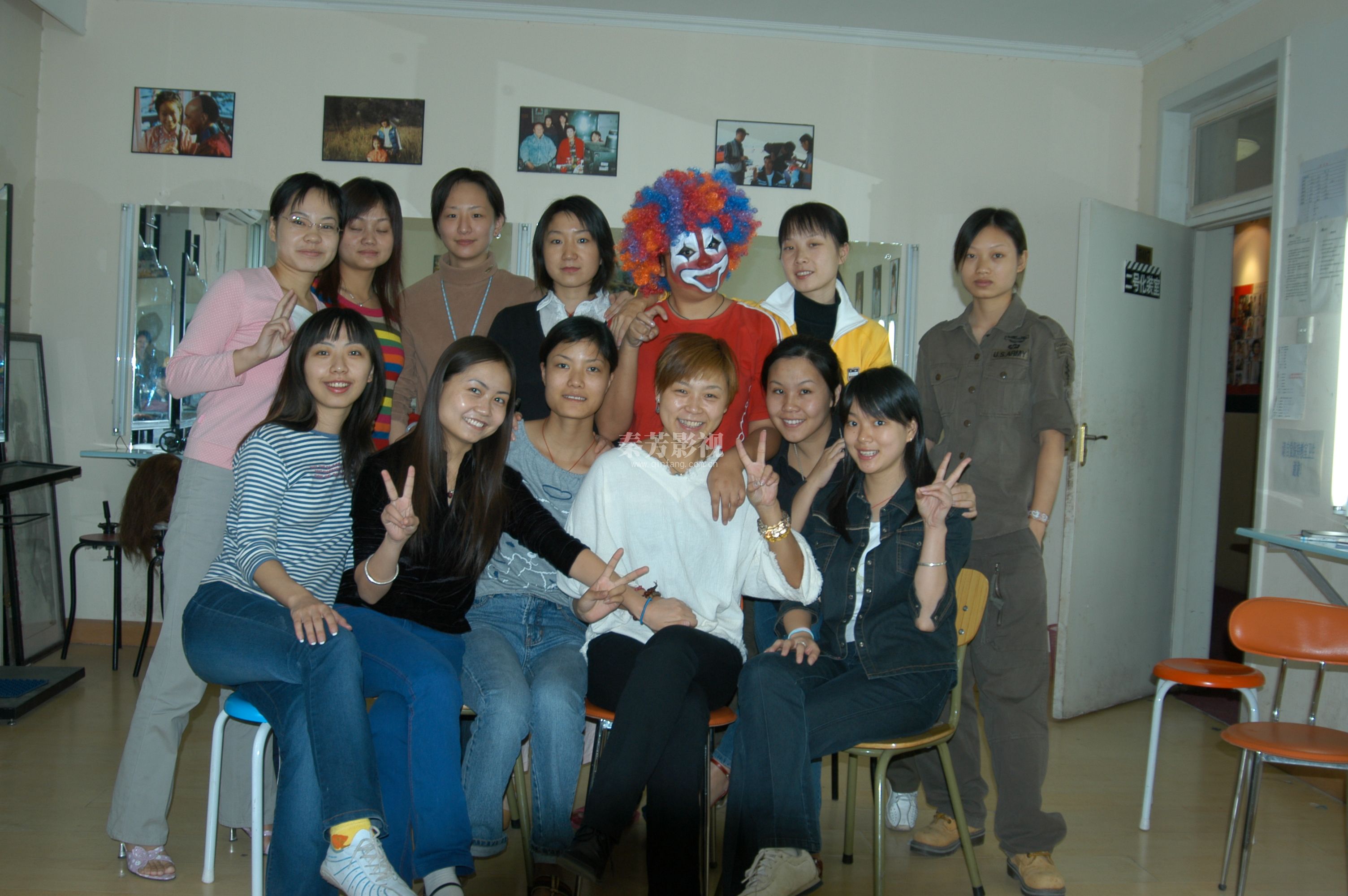 化妆学校 的招生套路 一般学费是在多少肯定是有套路的