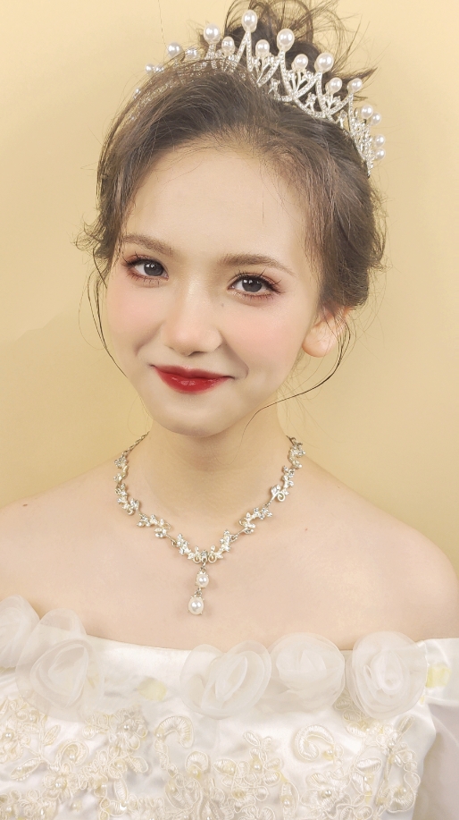 影视化妆师如何提升自己