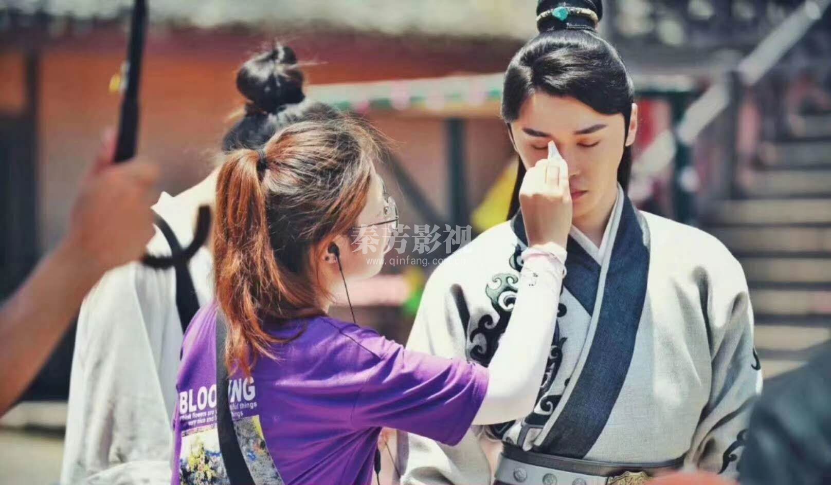 35岁转行化妆师需要哪些基本技能和知识