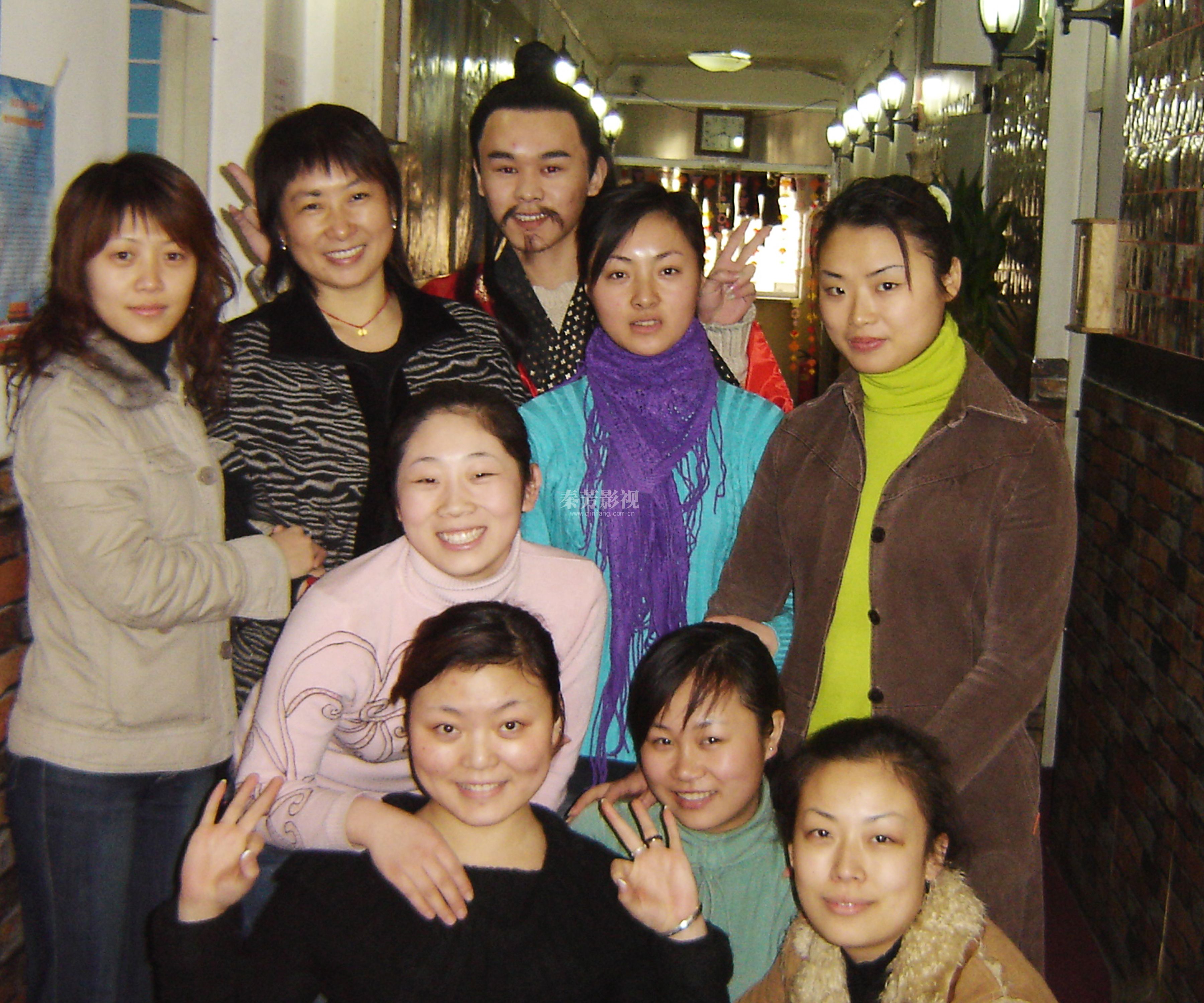 成为专业化妆师后 有哪些职业发展路径可以选择