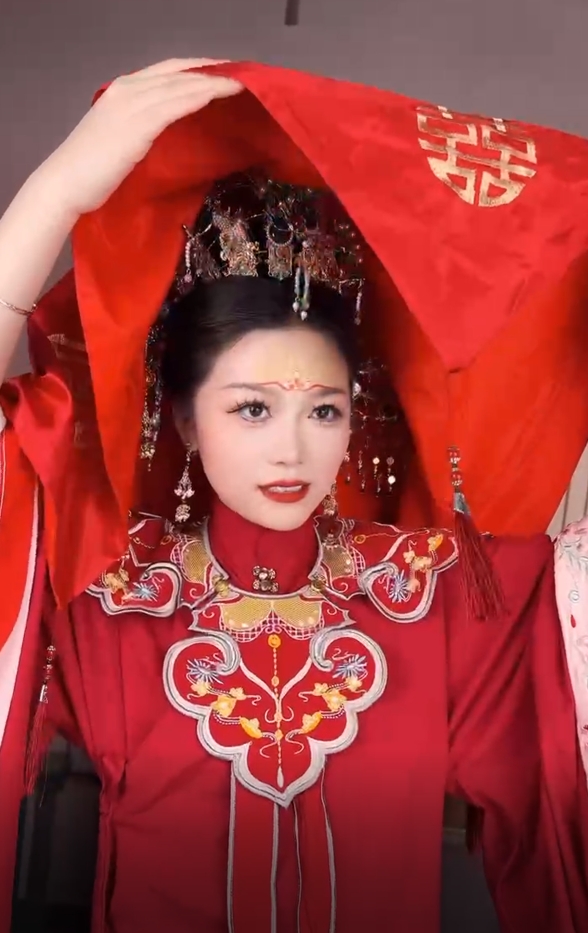 特效化妆与日常化妆有什么不同