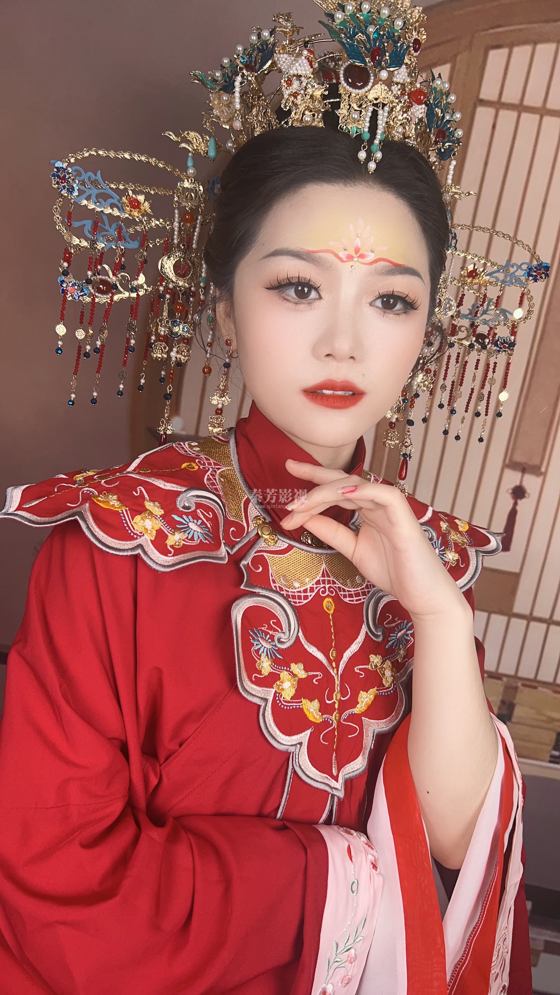 学员做的两种新娘造型