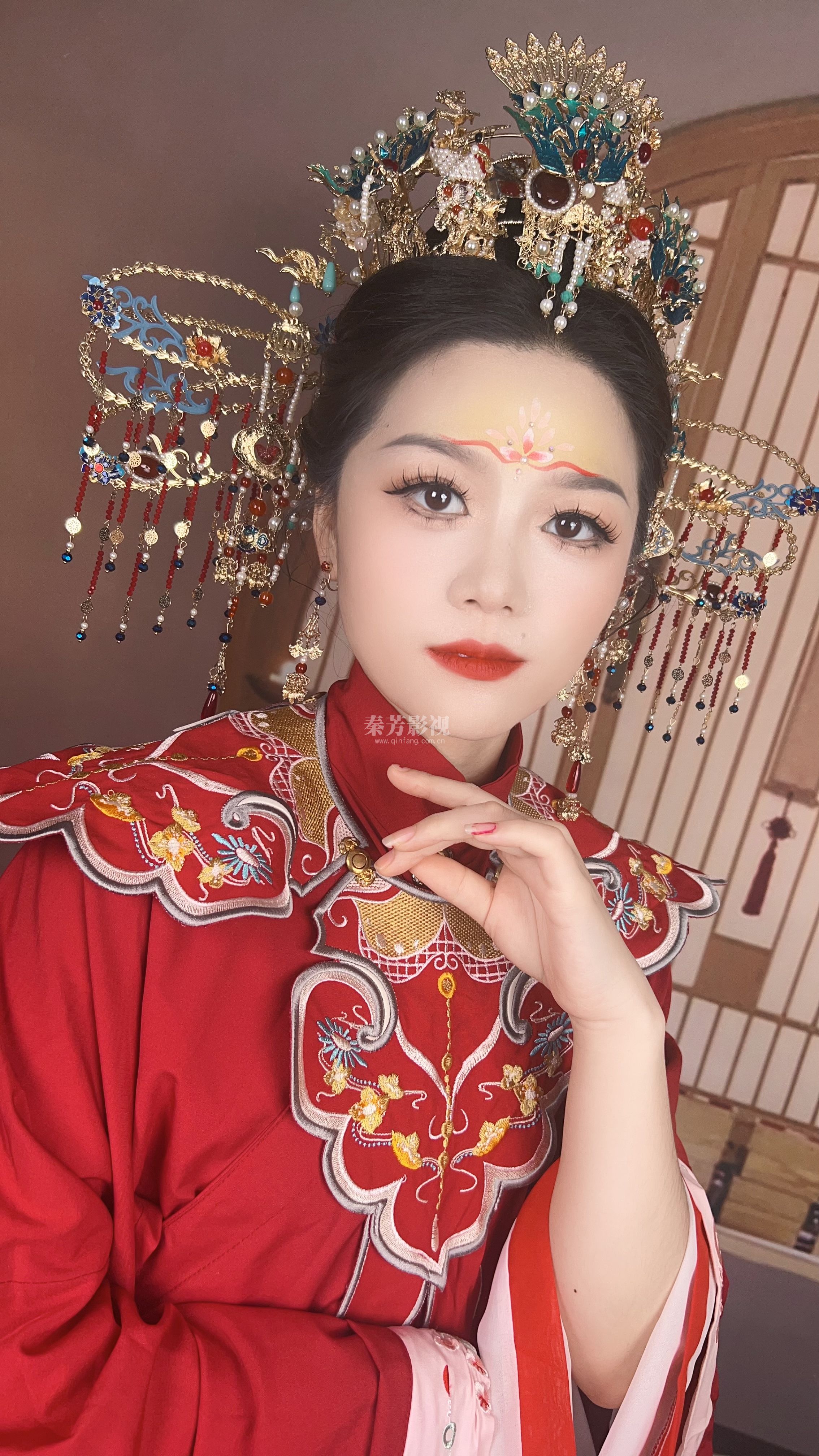 学员做的两种新娘造型