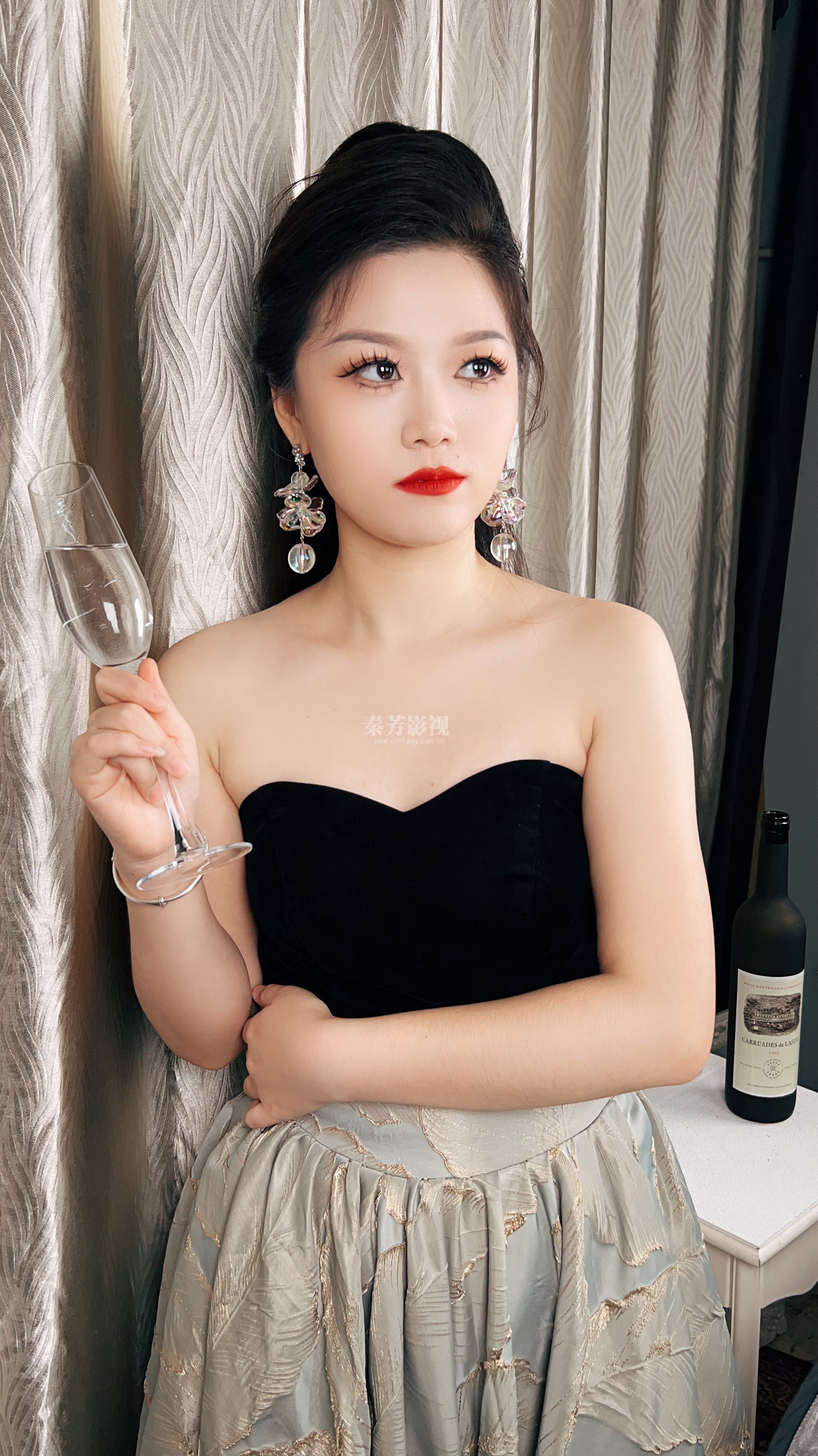 啥样的敬酒服才是新娘喜欢的 中西结合敬酒服