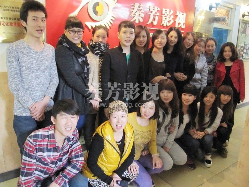 影视化妆师还有出路吗 出路在哪里