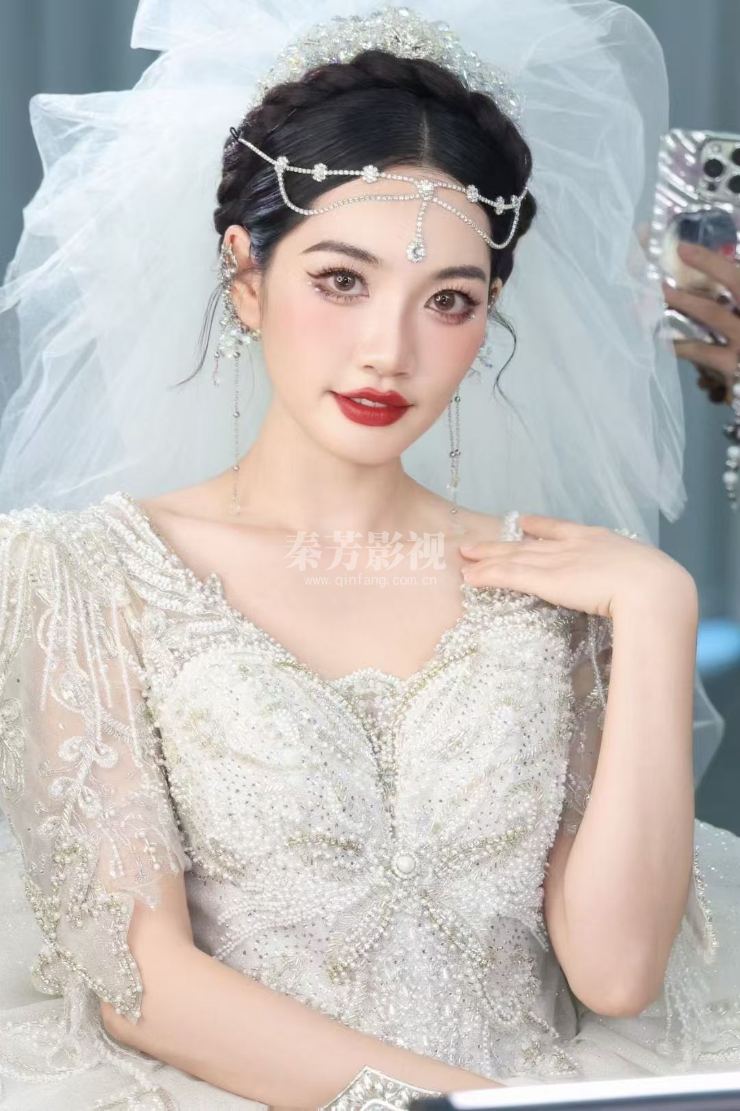 不常见的新娘装