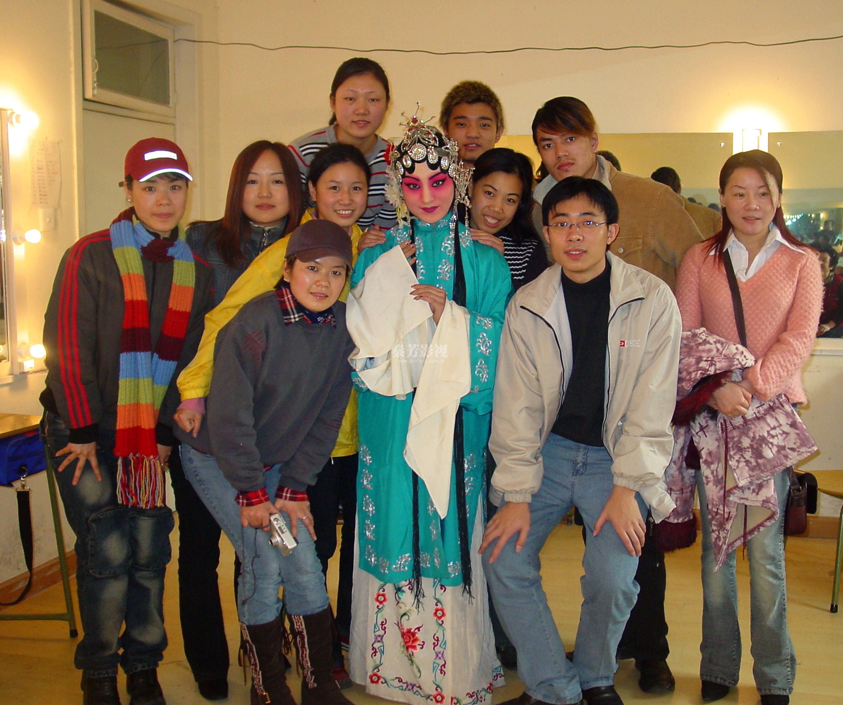 进了剧组后 工资是根据什么定的