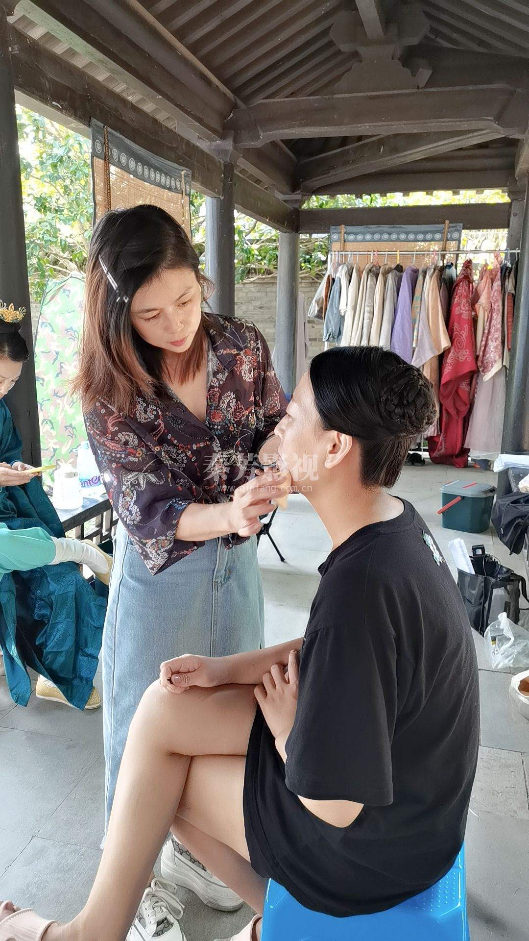 老师新剧《财迷世子妃》杀青