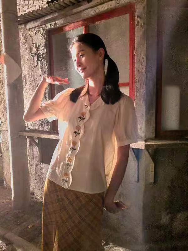 在剧组做化妆师 一天怎么样赚1000块钱 