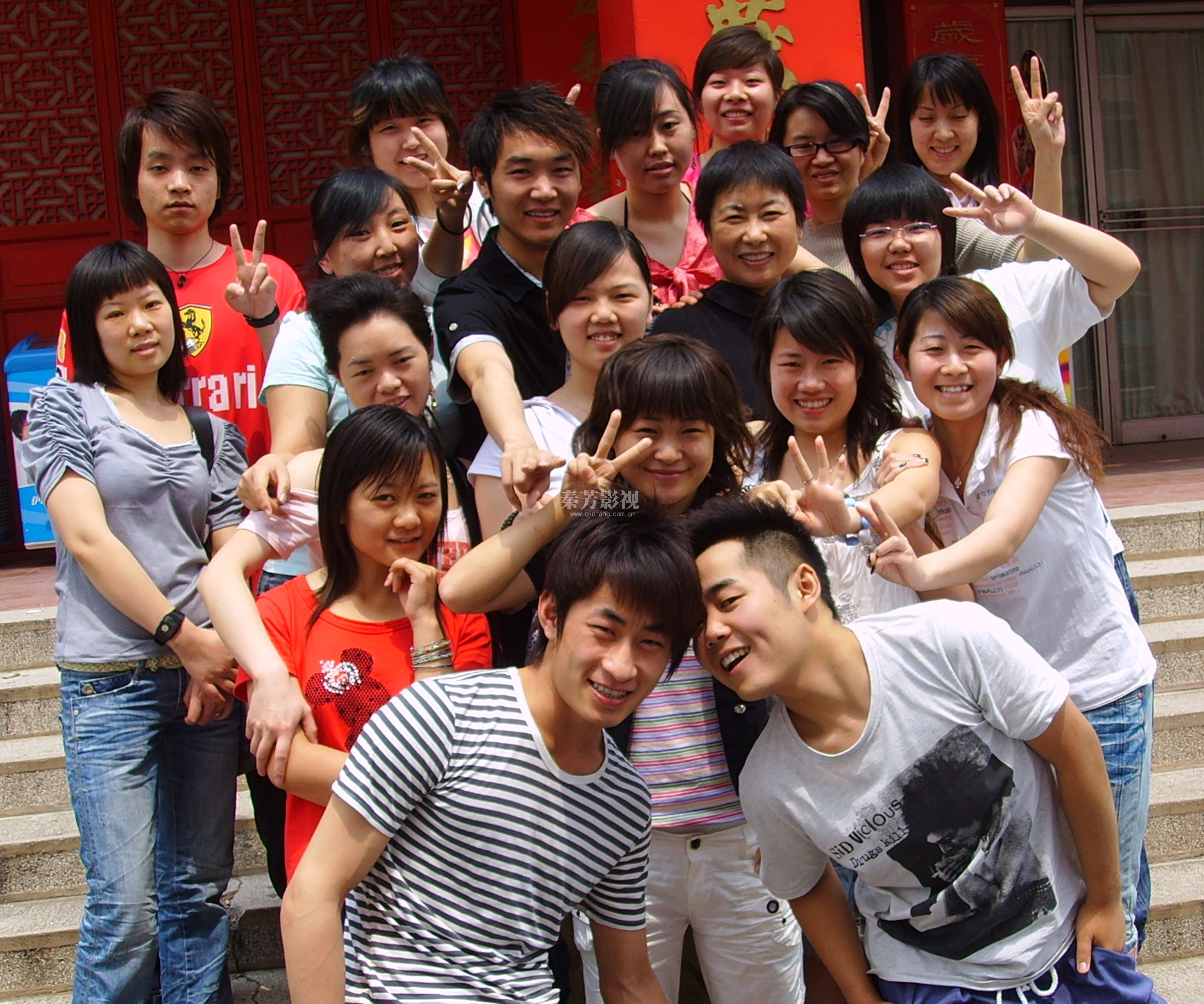 学了影视化妆想当老师怎么办