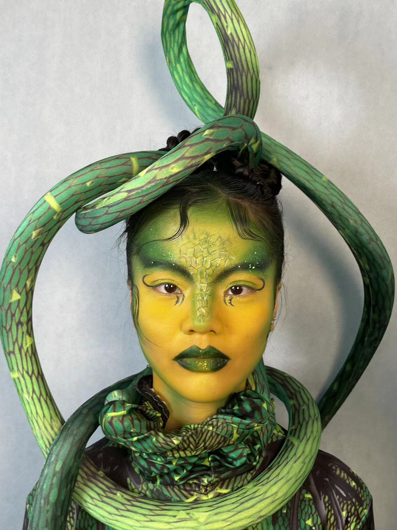 影视化妆师能做什么工作 考证也有用吗