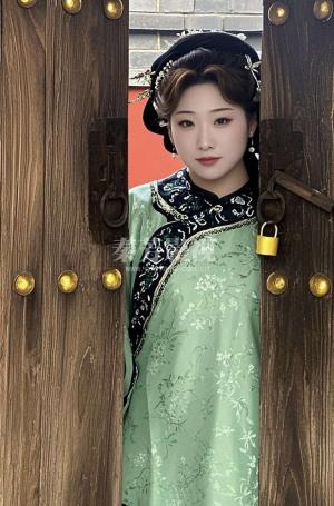 清晚期 旗袍服饰