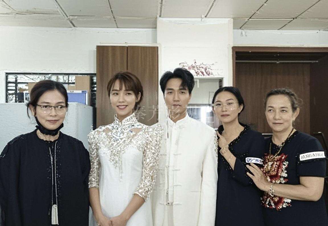 《长安十二时辰》的 “唐妆”：眉间一点花钿，如何还原盛唐的 “精气神