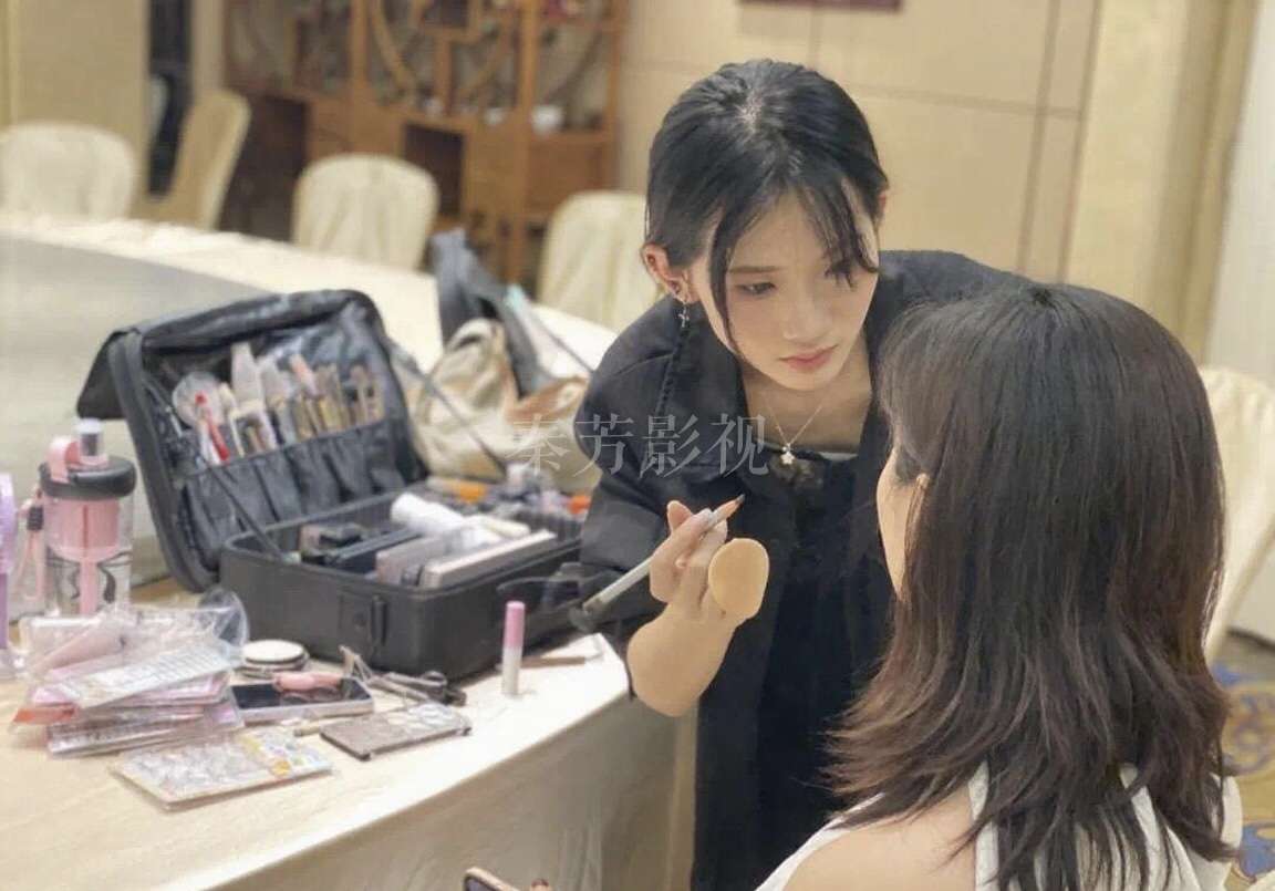 一些有助于与演员沟通的妆容方案可视化工具