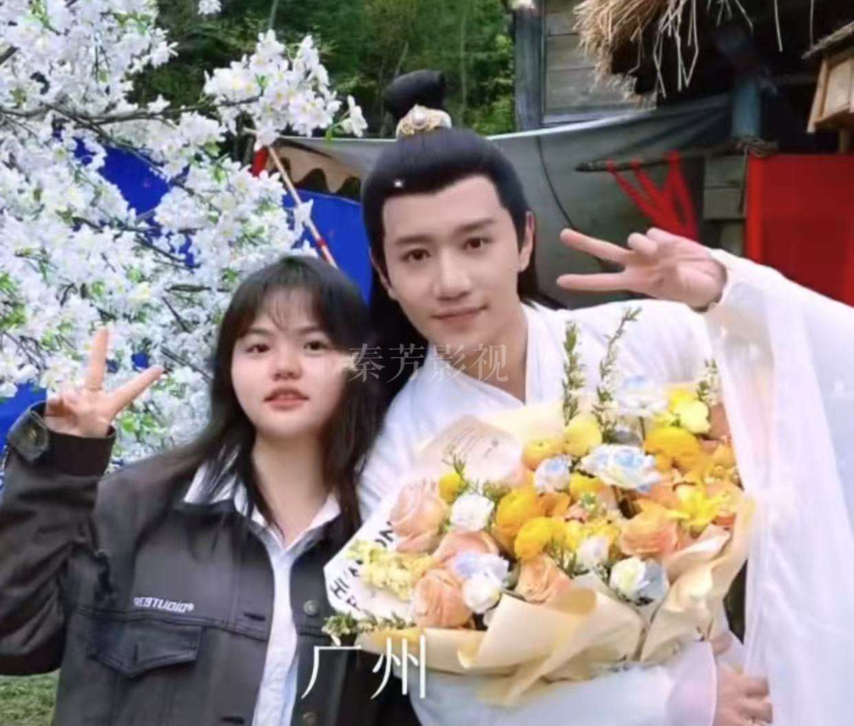 妆容高光位置错误（如颧骨过高），显脸型奇怪？这和化妆师有关系吗？