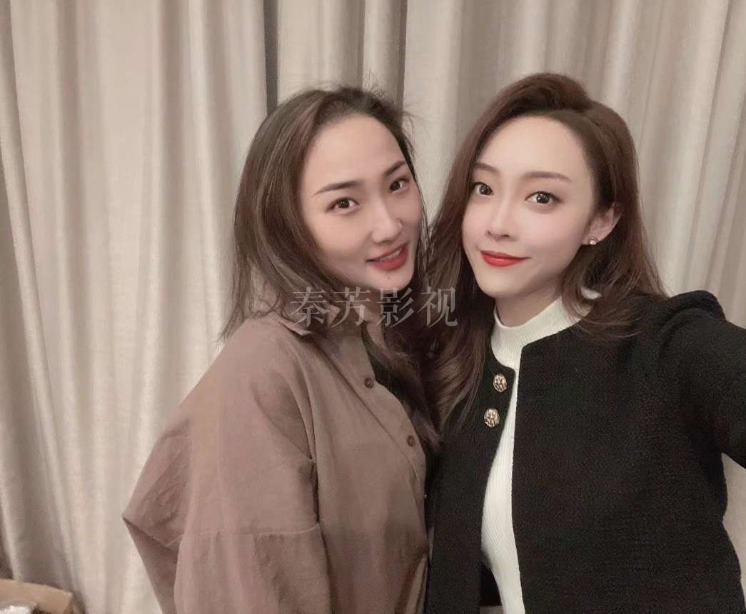 古装剧发包发髻过重，压塌额头妆容如何调整？