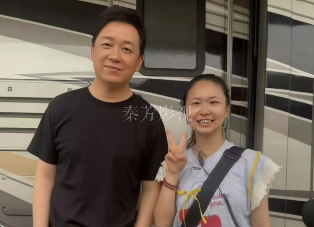 影视化妆中如何让演员的晒伤妆既真实又不伤害皮肤