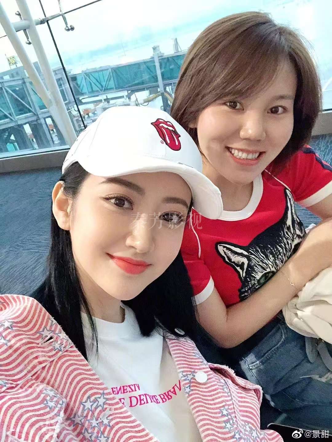 夏季高温拍摄底妆防晕染指南：避免汗液污染衣领与戏服